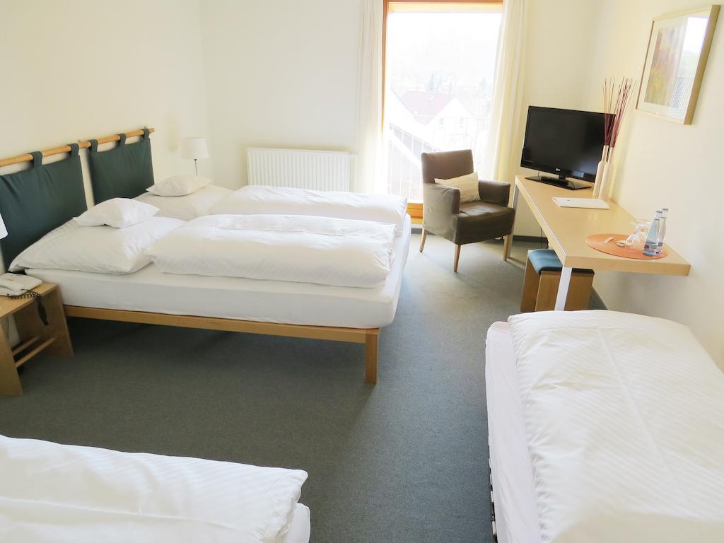 Hotel & Restaurant Die Linde Wangen  ห้อง รูปภาพ
