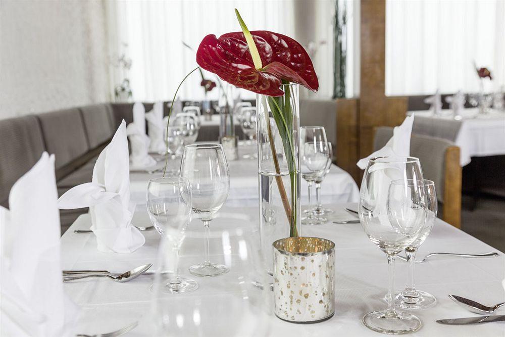 Hotel & Restaurant Die Linde Wangen  ภายนอก รูปภาพ